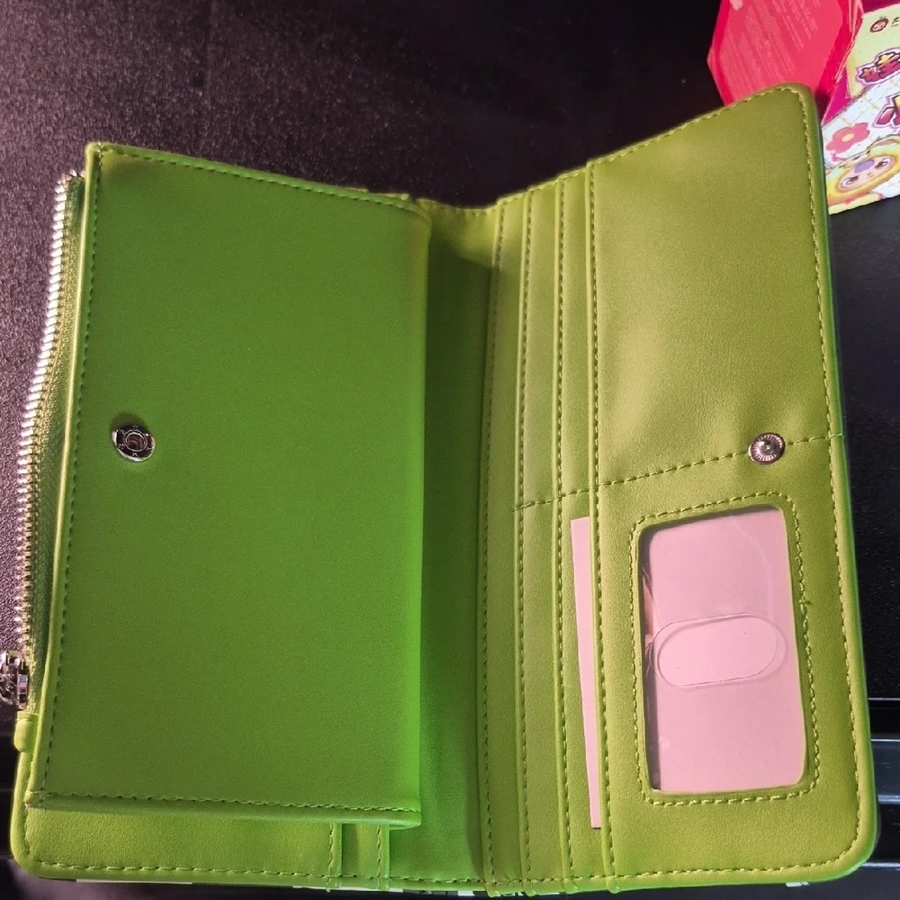Loungefly Beetlejuice Character Wallet - Black, White, Green - Picture 3 of 4